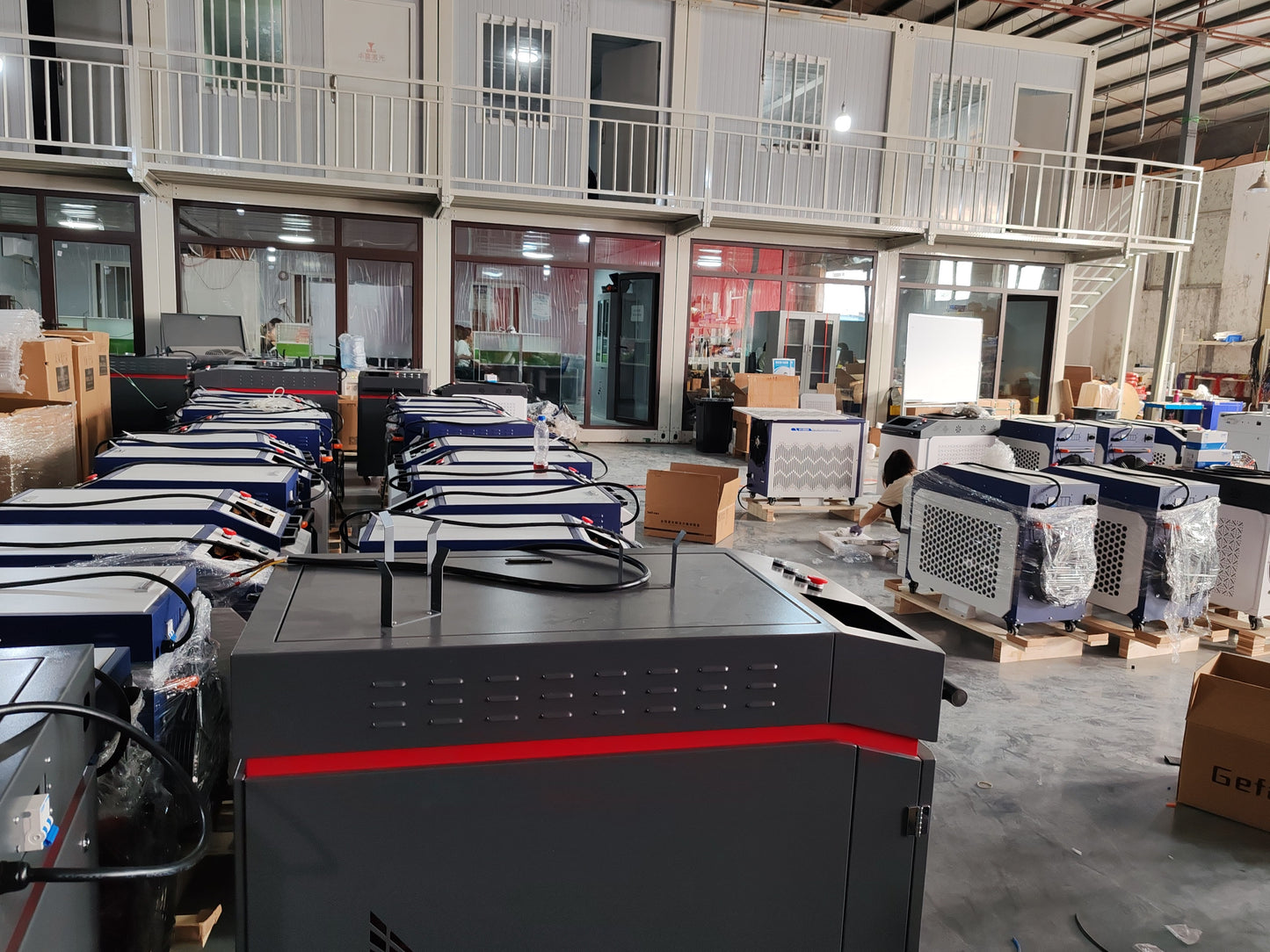 1500W 1000W 2000W Fiber Laser Welding Machine Factory Delivery