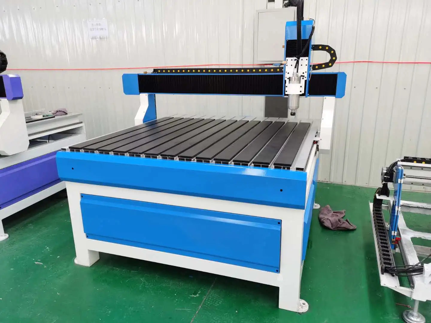 Low Cost 3 Axis CNC Router Machine with 4x4 Table Size