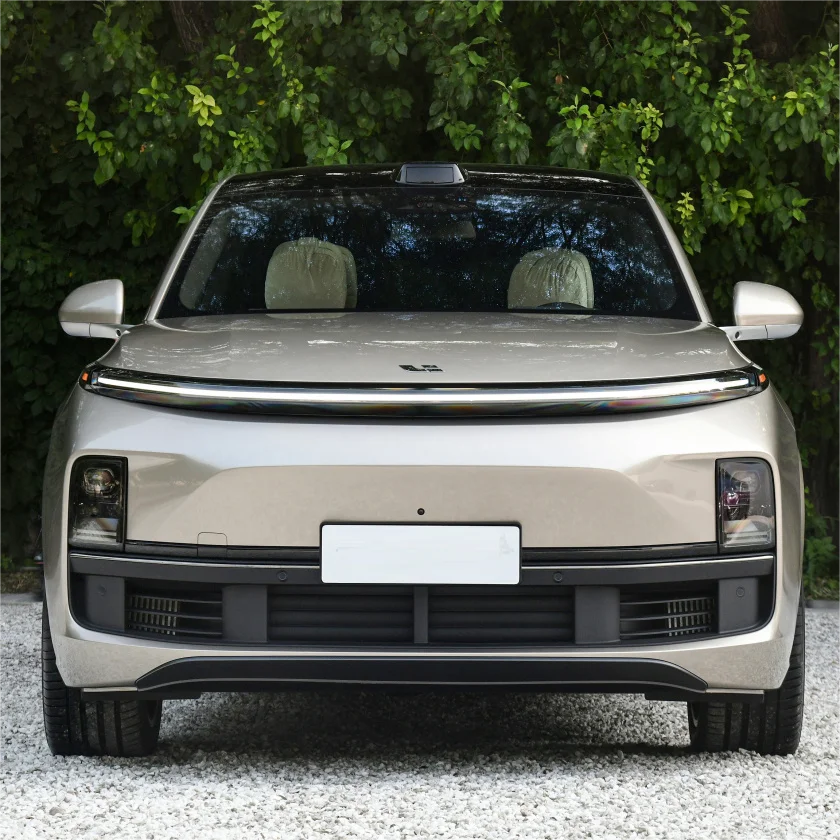 Li L8 Suv Electric Car Lixiang L8 New Energy Vehicles Lixiang L9 Max Automobile Lixiang One L7 L8 L9 Used Car Ev Car