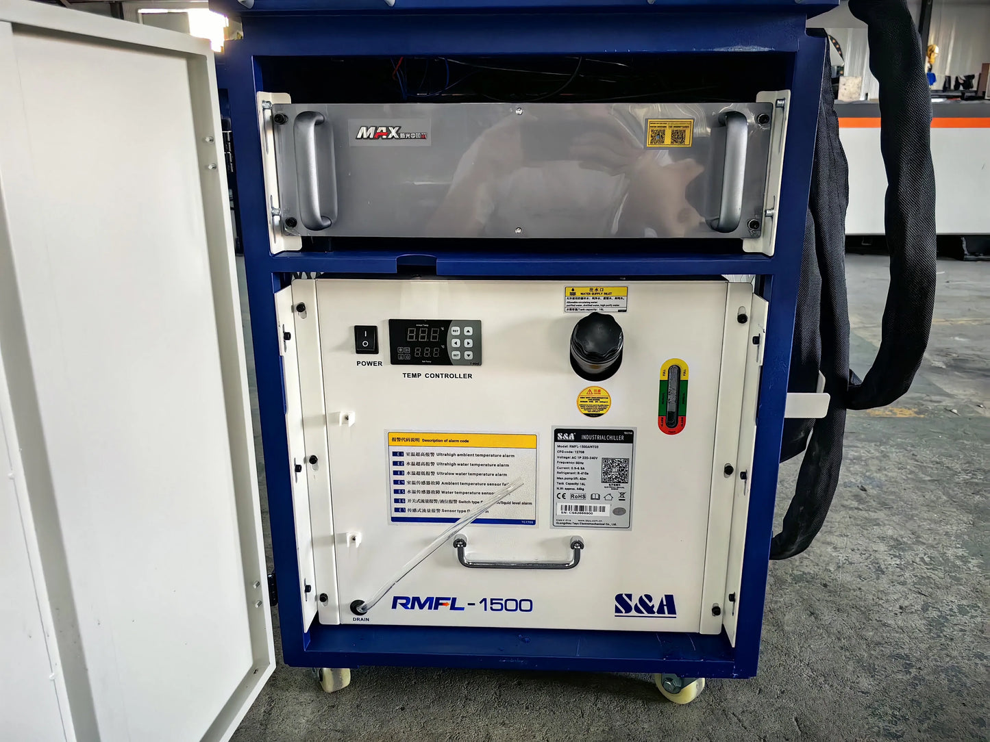 3000W CNC 3 in 1 laser welding machine stainless steel metal cutter water chiller laser welding machine