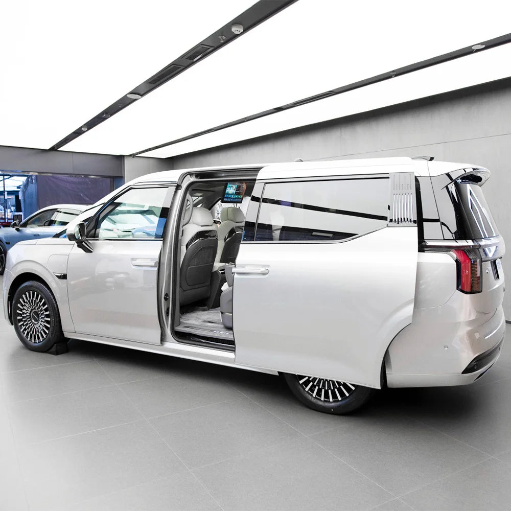 Dual motor 4WD Luxury New Energy Vehicle ZEEKR 009 Pure Electric Large EV Car 6 Seats MPV China Electric Auto