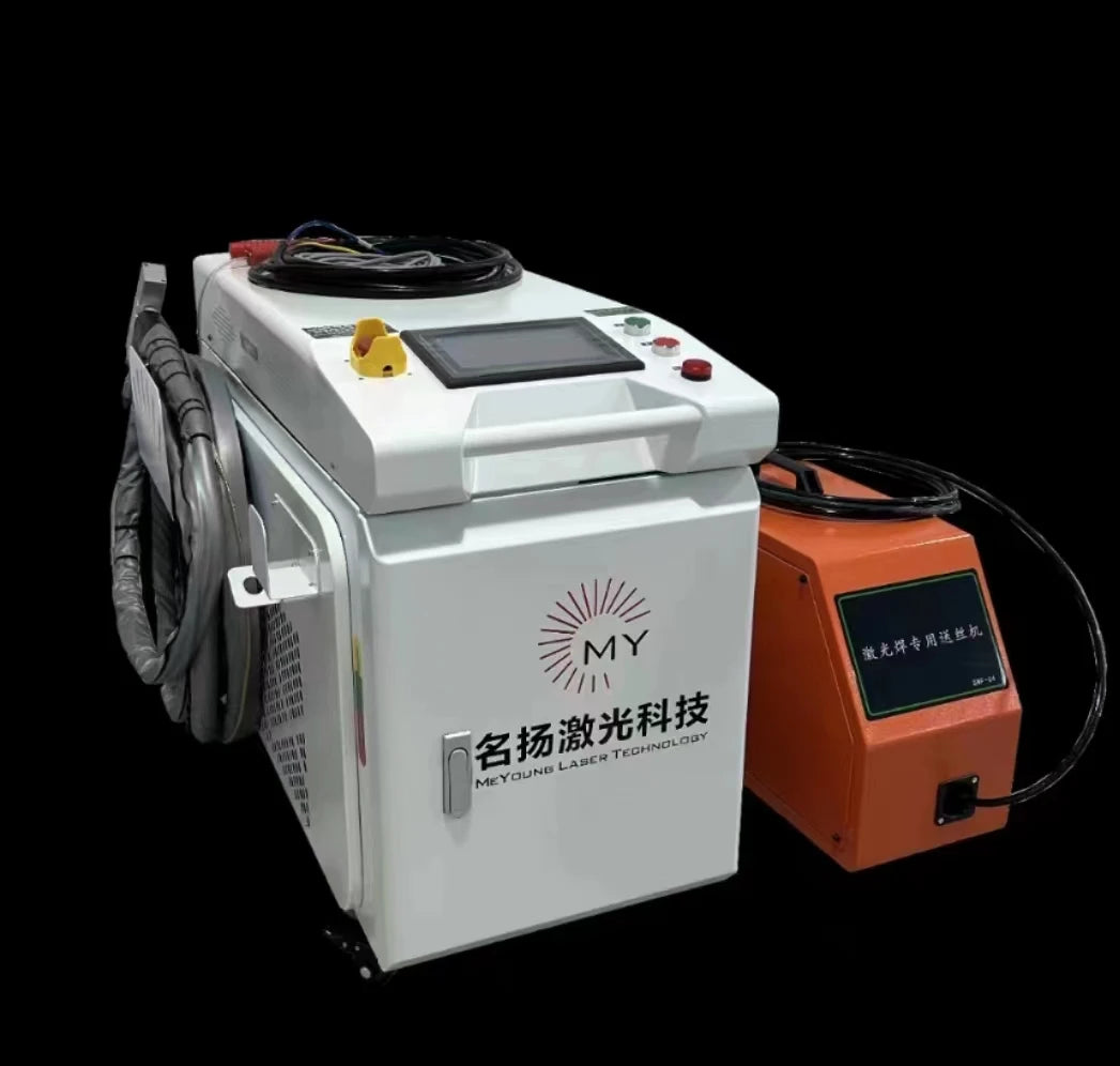 Factory hot selling easy to operate handheld laser welding machine for matel welding1500W