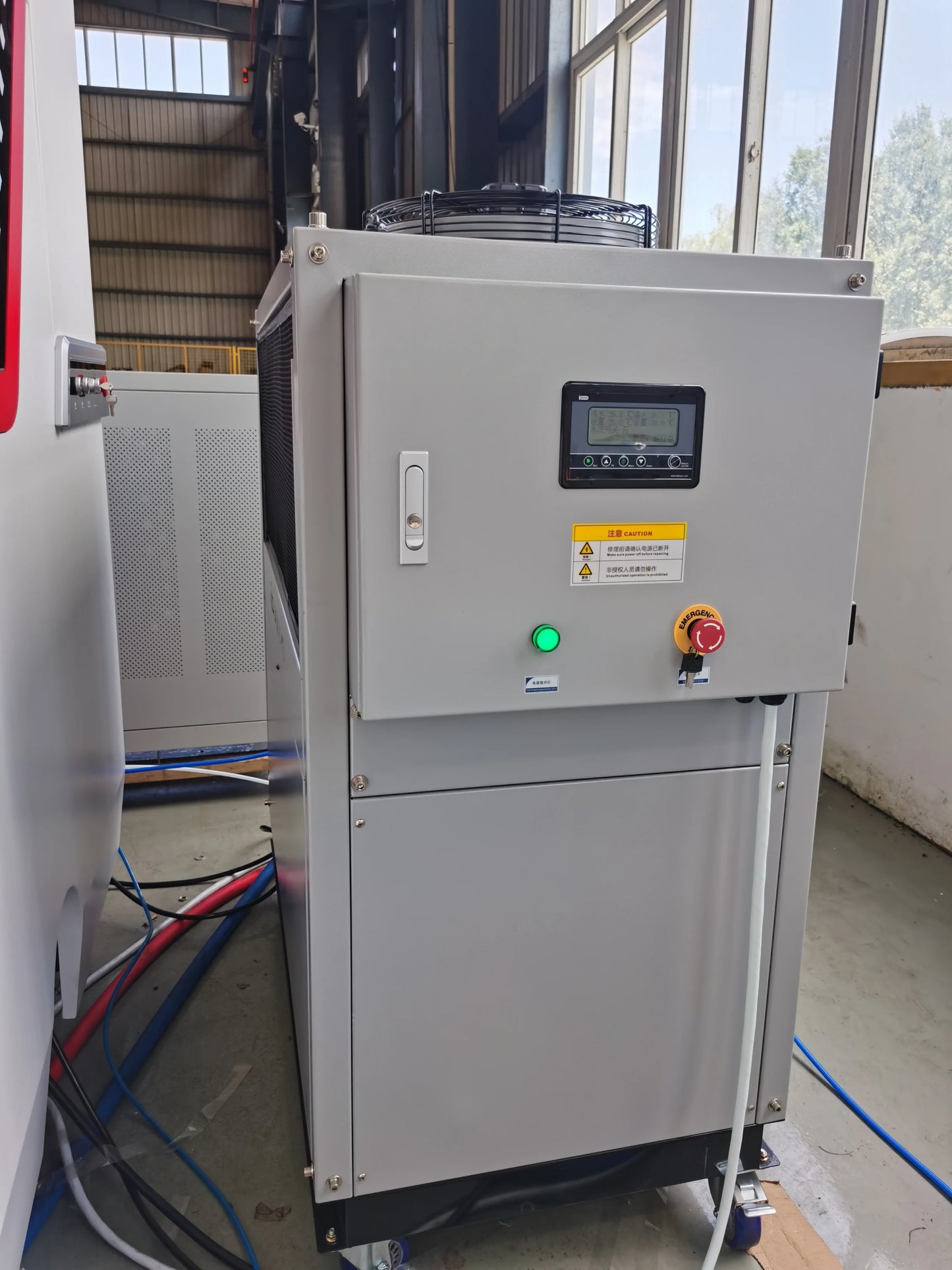Fiber laser cutting machine full enclosed cover cnc stainless steel laser cutting machines