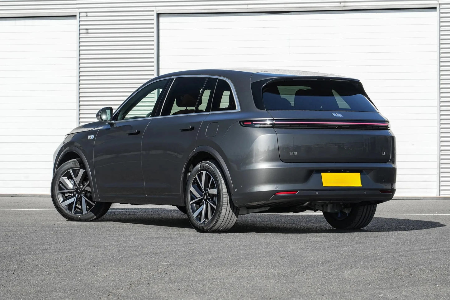 Lixiang L7 Air Pro Max New Energy Vehicle 2023 Electric Cars Li L7 Extended Range Electric Suv 4Wd Ev Cars Suv