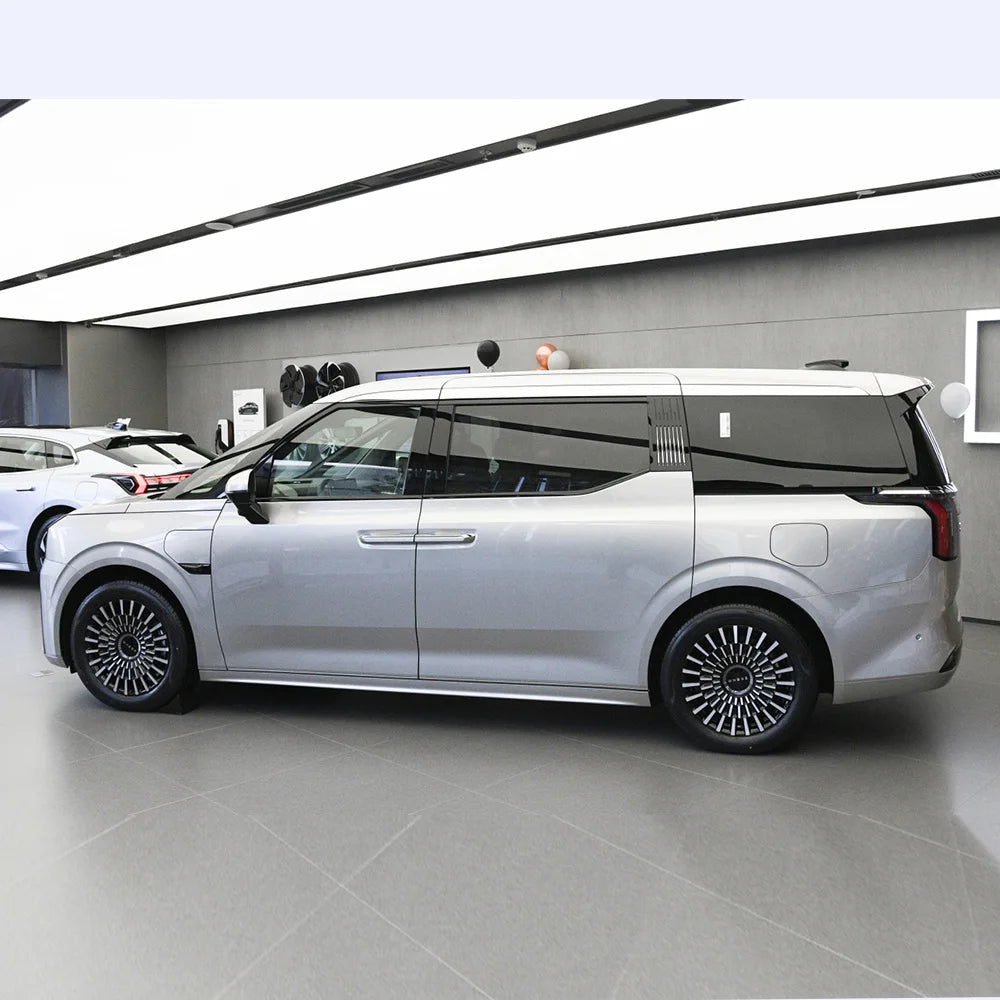 Dual motor 4WD Luxury New Energy Vehicle ZEEKR 009 Pure Electric Large EV Car 6 Seats MPV China Electric Auto