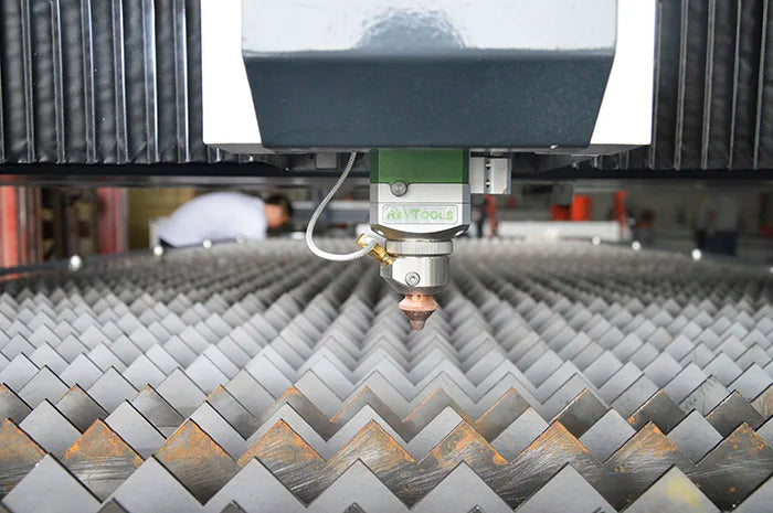 Factory price! Jinan  automatic embroidery cnc fiber laser cutting machine hot price for laser business